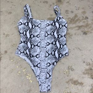 One piece bathing suit